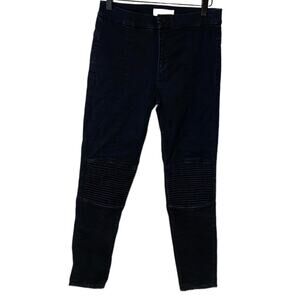 Gap true skinny Moto jeans size 28R/6